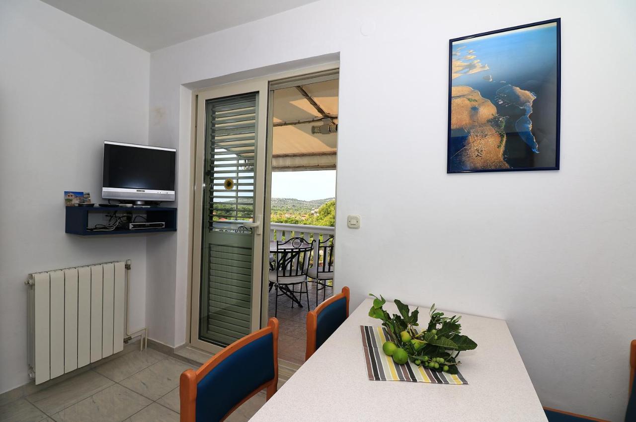 Apartments With A Parking Space Jezera, Murter - 5079 Extérieur photo